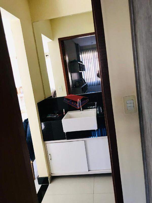 Apartamento à venda com 4 quartos, 160m² - Foto 8